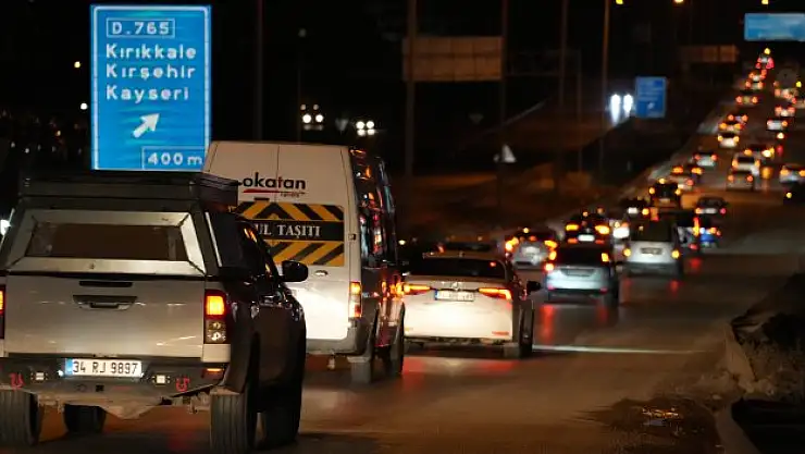 Bayram trafiği böyle görüntülendi