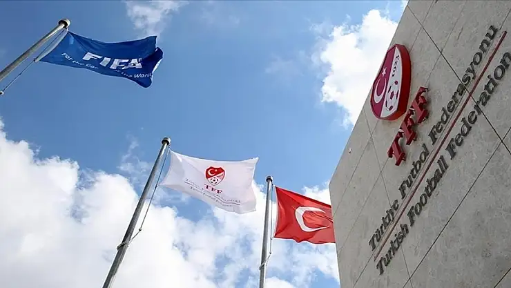 PFDK, Mourinho ve Fred'e üçer, Mert Hakan Yandaş'a bir maç ceza verdi