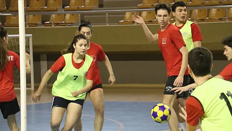 19 Yaş Altı Korfbol Milli Takımı'nda hedef ilk 8