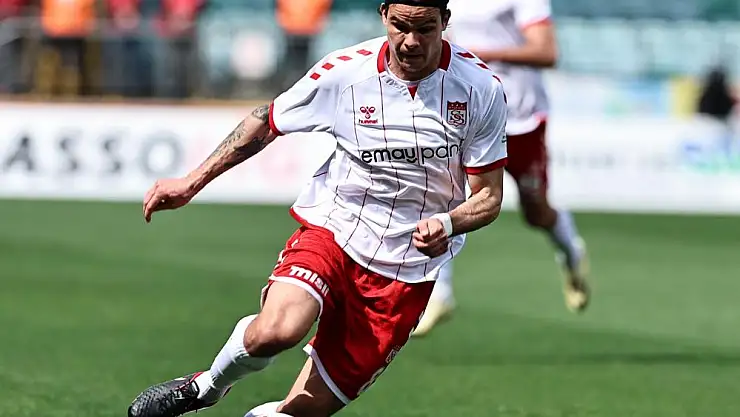 Charis Charisis, Sivasspor'da 100. maçına çıktı