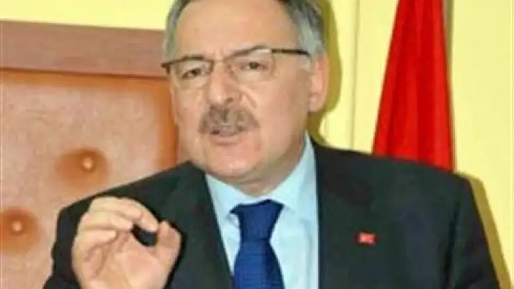 Kendi içinde demokratik olmayan...