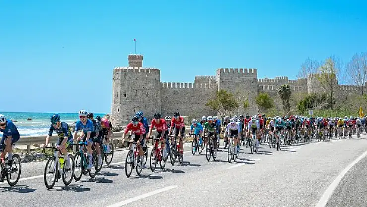 450 kilometrelik parkurda pedal çevirecekler