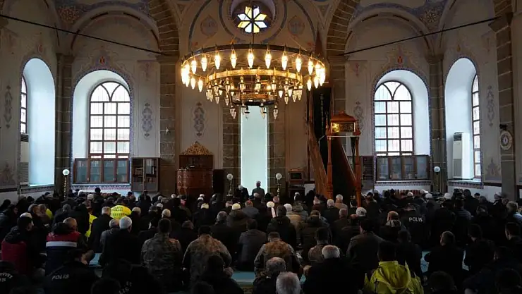 Şehitler için mevlit okutuldu