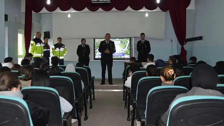 Jandarma ve Sahil Güvenlik Akademisi tanıtıldı