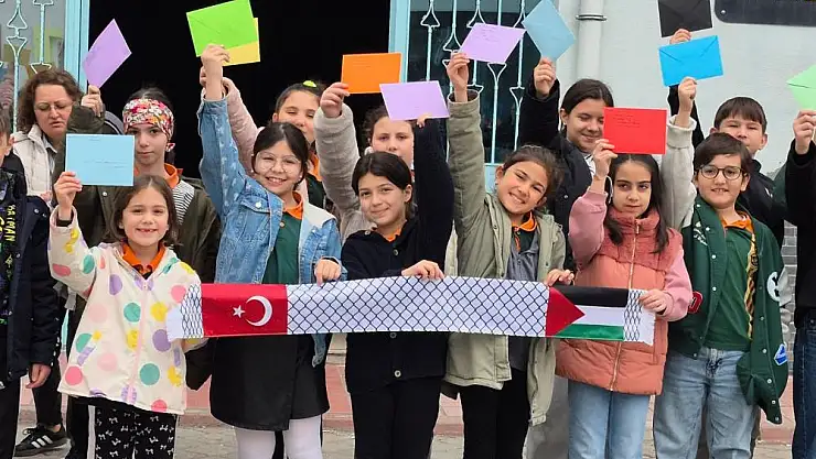 UNICEF'e 55 mektupluk 'barış' çağrısı