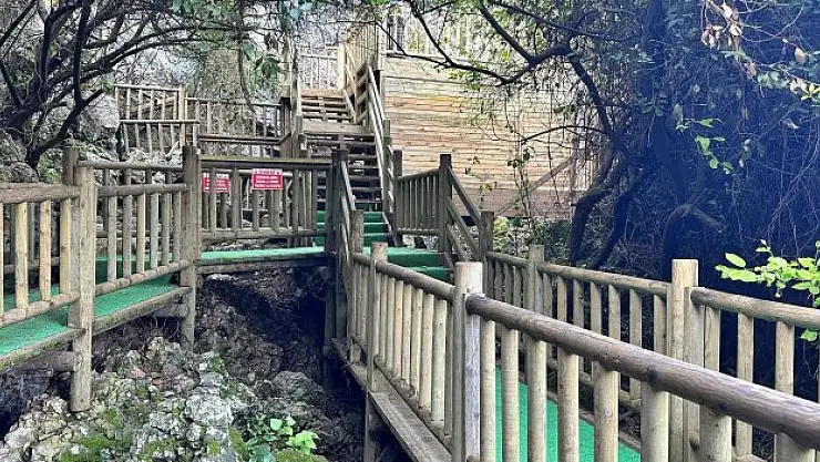 Zeus Mağarası misafirlerini ağırlıyor