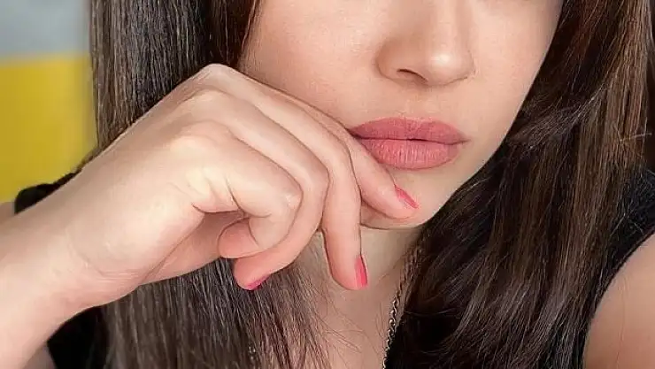 Fatih'te oyuncu Sevil Akdağ arkadaşını bıçakladı