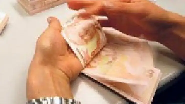 Devlet para vereceği 400 bin kişi arıyor