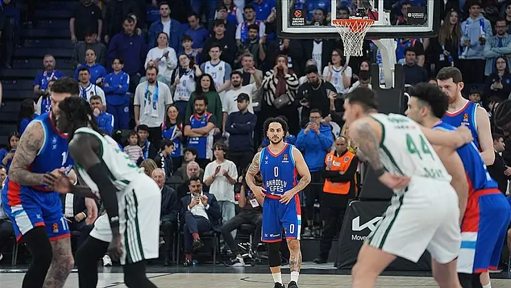 Panathinaikos, seride 2-1 öne geçti