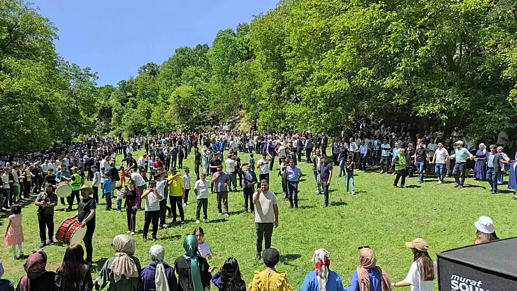 Huzurun sağlandığı köylerine 35 yıl sonra dönen aileler