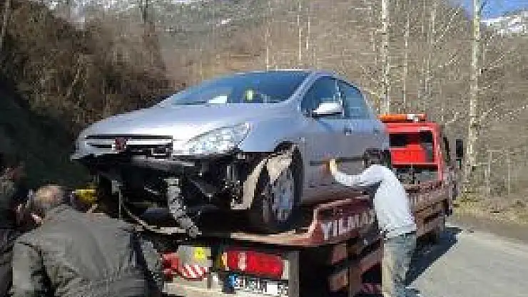 Maça giderken kaza: 2 kişi yaralı