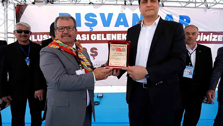 Yılmaz'a Rışvanlardan sevgi seli