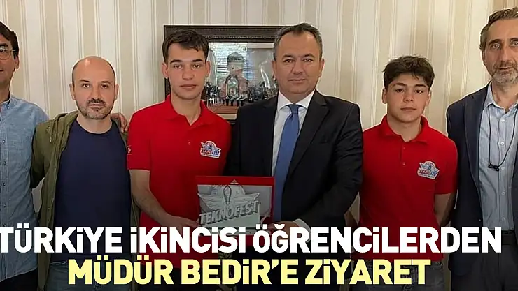 Türkiye İkincisi öğrencilerden Müdür Bedir'e ziyaret