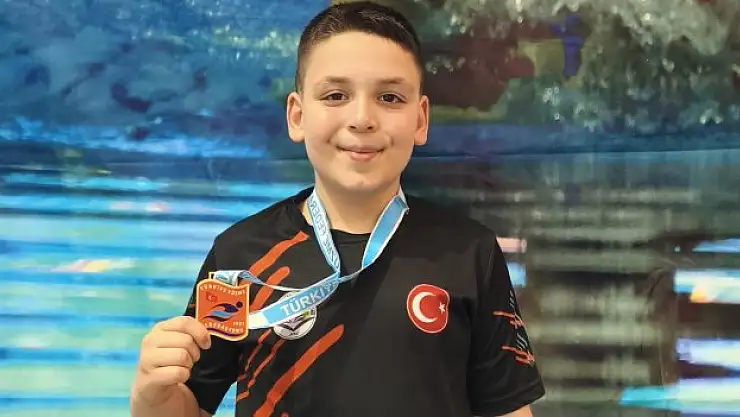 Samsunlu Yüzücülerden Önemli Başarı