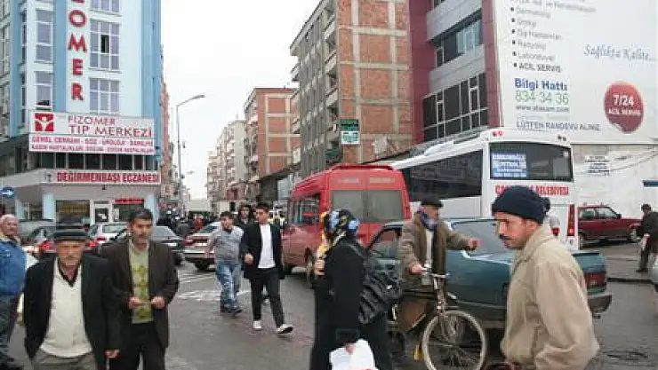 Bu trafiği kim düzeltecek!...