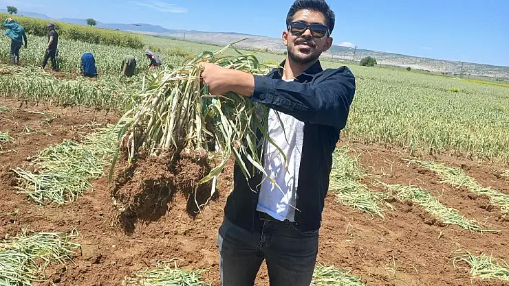 BABA MESLEĞİNİ MÜHENDİSLİKLE İLERİ TAŞIMAYI HEDEFLİYOR