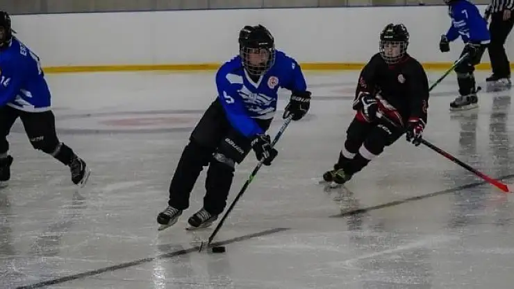 Buz Hokeyi U14 Türkiye Şampiyonası, Samsun'da start verdi
