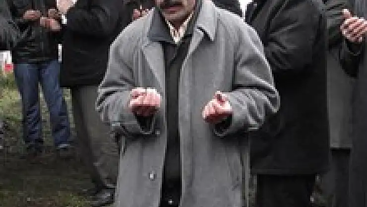 Yoksulluk Hayatına Mal oldu