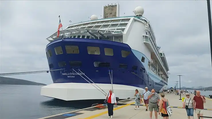 Bodrum'a 'Marella Discovery 2' kruvaziyeriyle 1789 turist geldi