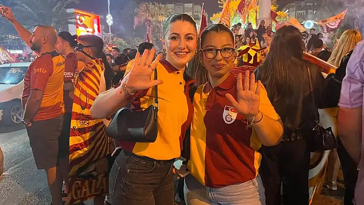 Aydın'da Galatasaray'ın şampiyonluğu coşkuyla kutlandı