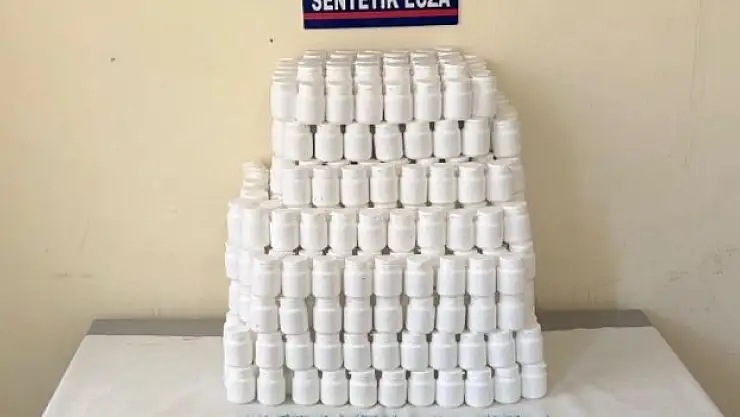 Manisa jandarmasından uyuşturucu operasyonu