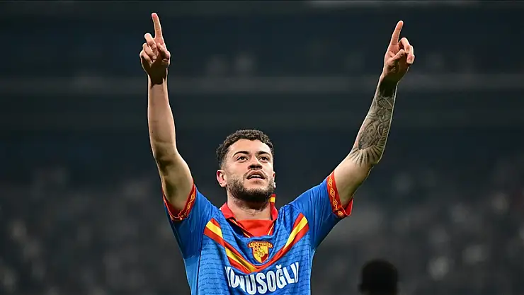 Romulo, rekor peşinde