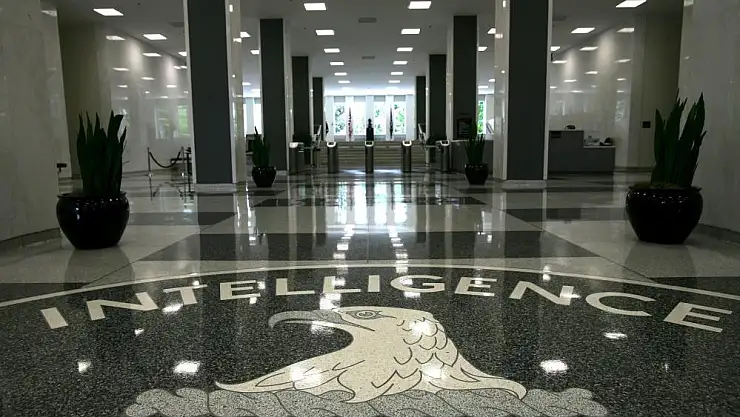 CIA Genel Merkezi girişinde ateş açıldı