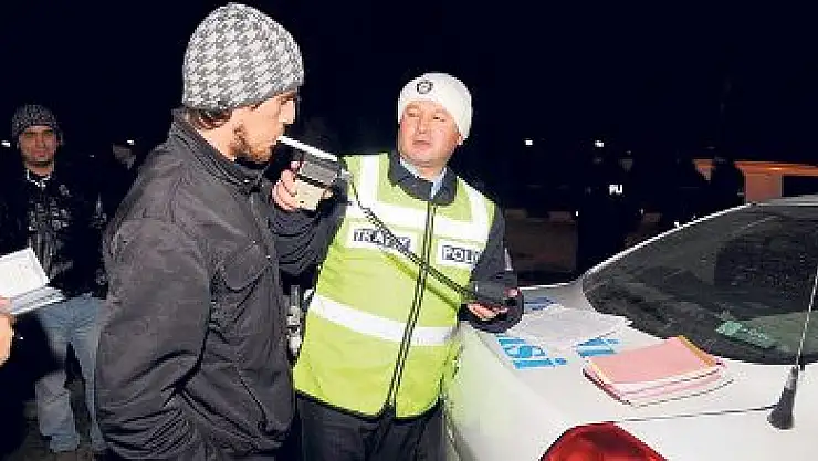 Trafikte alkole denetim var, uyuşturucuya yok