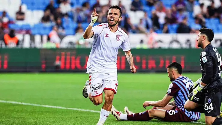 Samsunspor'un üçüncülük mücadelesi son haftaya taşındı