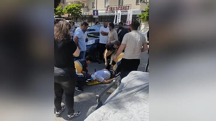 Yolun karşısına geçmek isterken otomobil çarptı