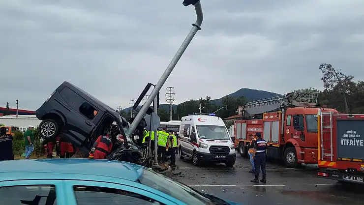 Muğla-Aydın Karayolu üzerinde feci kaza