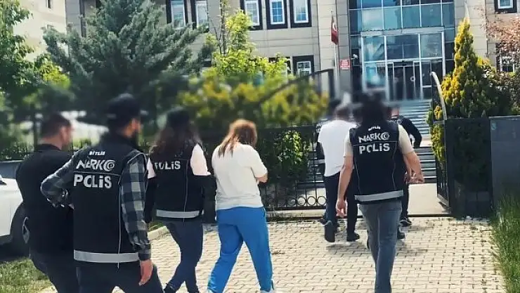 4 kilo skunk uyuşturucu madde ele geçirildi