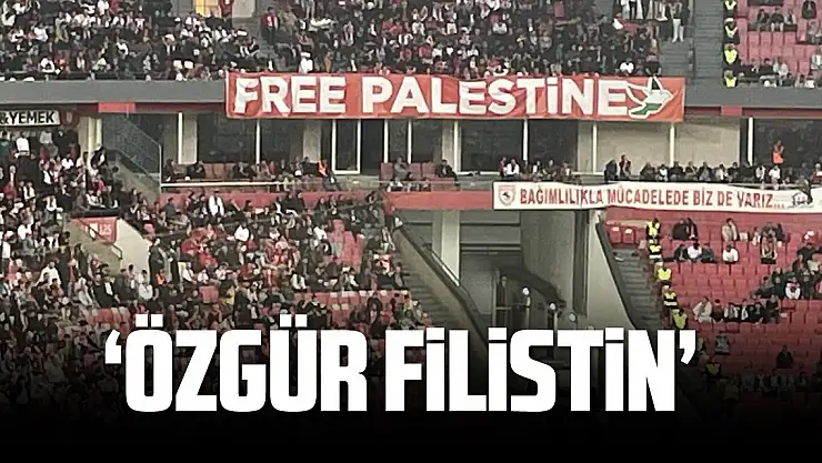 Samsunspor maçında dikkat çeken slogan