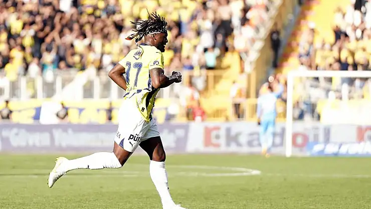 Allan Saint-Maximin, Fenerbahçe'ye veda etti