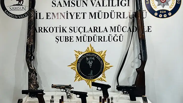 Samsun'da 2 kişi ruhsatsız silahla yakalandı
