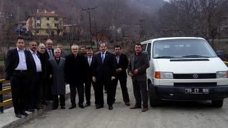 Sarıdibek'te 3 mahalleden biri köprüye kavuştu