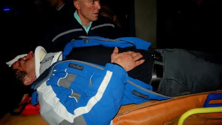 Otomobil takla attı