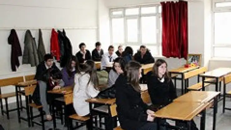 Öğrencinin sınıfında hüzün