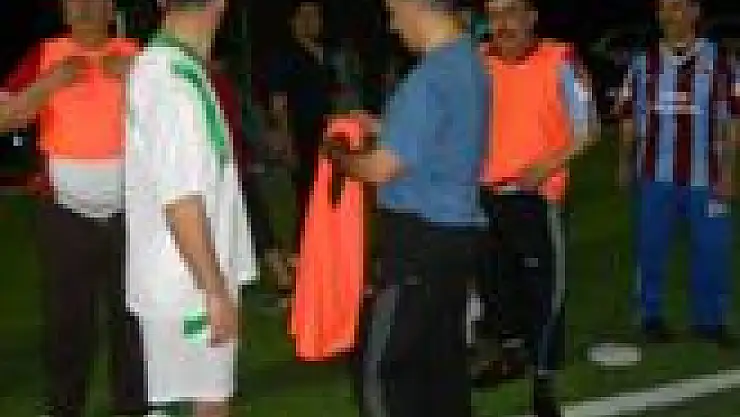 Belediye personelleri ile Meclis Üyeleri yenişemedi