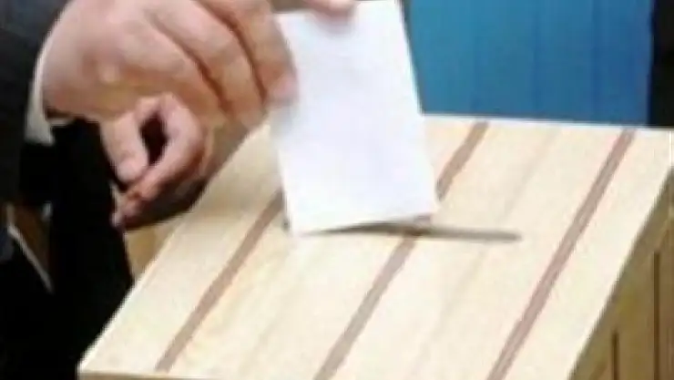 Yerel seçimler öne alınıyor