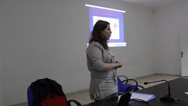 HEM' de Hasta ve Yaşlı Refakatçısı Kursu Başladı