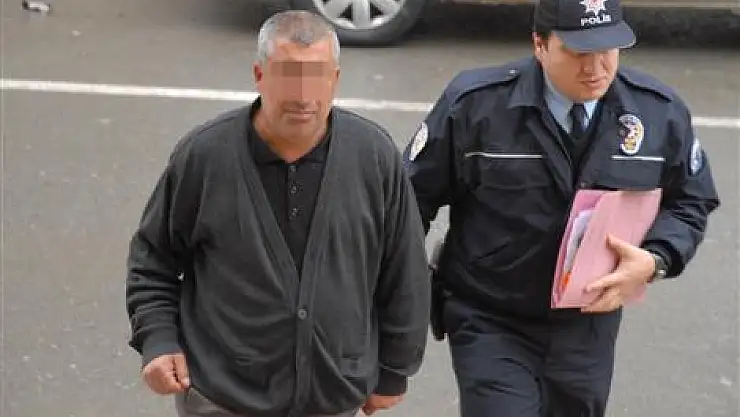 Birlikte Yaşadığı Kadını Bıçaklayan Şahıs Adliyeye Sevk Edildi