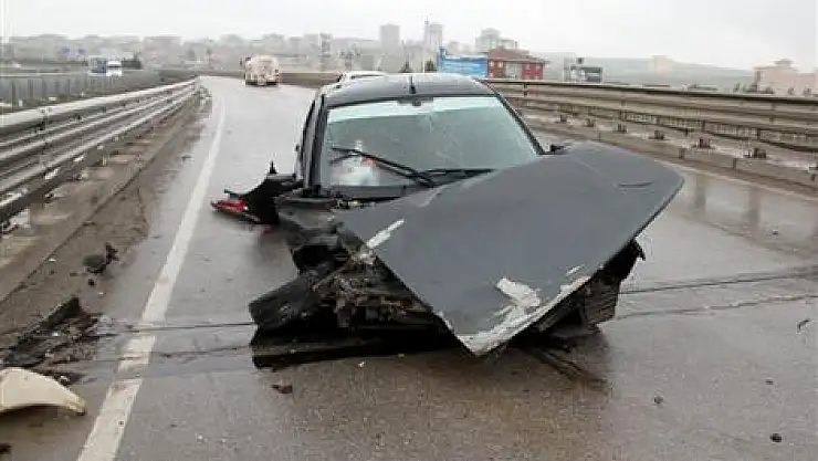 Samsun'da Trafik Kazası: 3 Yaralı