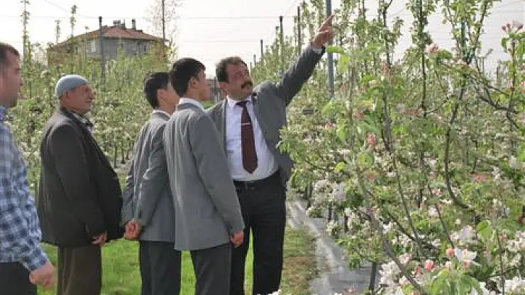 Öğrencilere Uygulamalı Ders