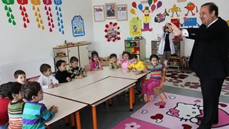 Yıldız, Nene Hatun'u Gezdi