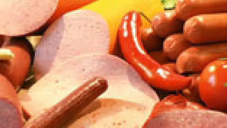 Sucuk ve salam artık karışık etten yapılamayacak