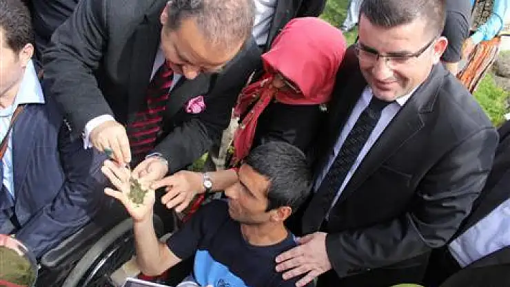 'İLKUMUT' Engellileri Askere uğurladı