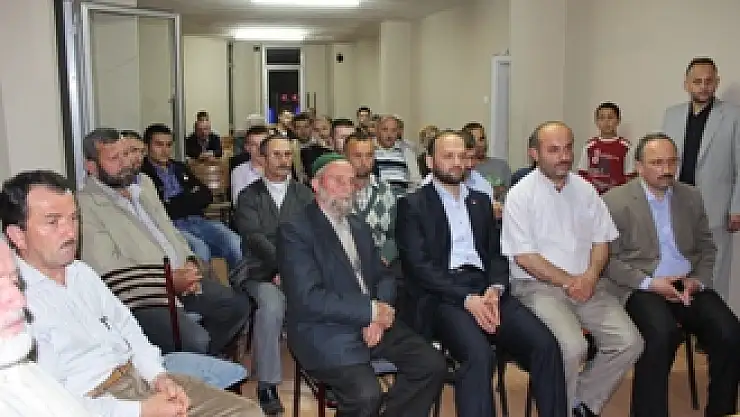 Saadet Partisi ilçe teşkilatı aylık divan toplantısını yaptı