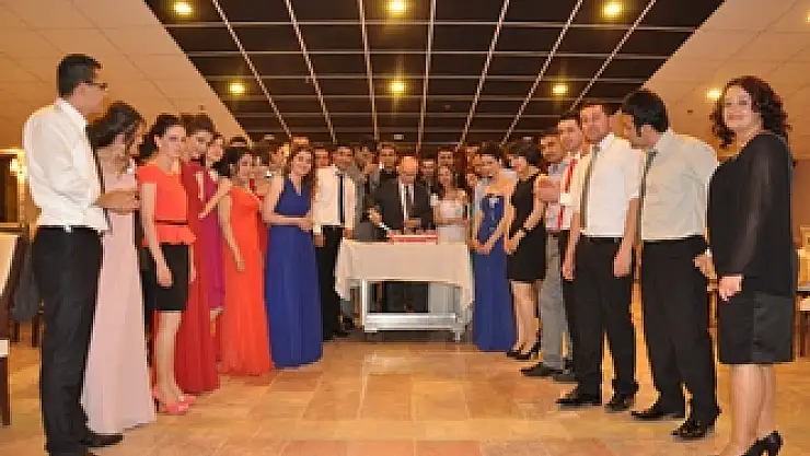 OMÜ Sosyal Bilgiler de veda hüznü