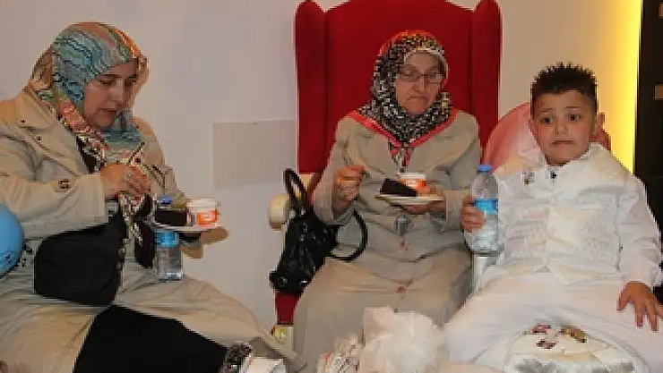 Sünnet Düğünü Trafik Faciası İle Bitti